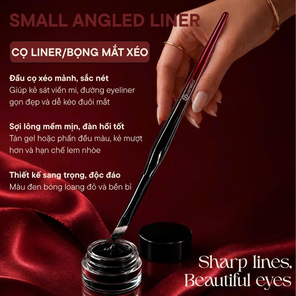 Cọ Tém / EyeLiner xéo để tém mày /kẻ mày /kẻ mắt cực mảnh và dễ dàng mới về BH COSMETICS Small Angled Liner Brush BH031